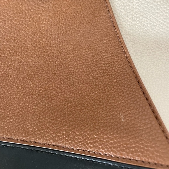 Nine West tote bag, pebbled leather, beige, brown and black. - Picture 2 of 9